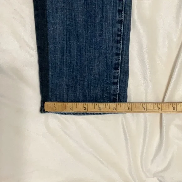 Rock & Republic Blue Straight Leg Jeans - Picture 9 of 9